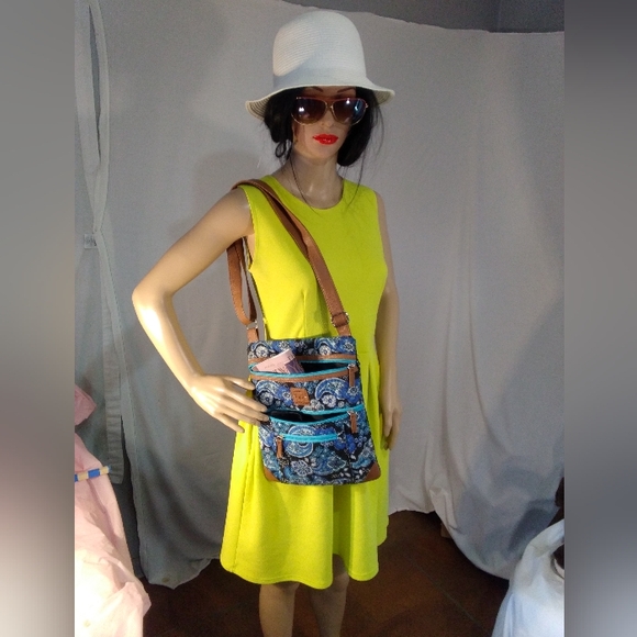 Stone Mountain Mini Shoulder Tote in Blue Plaisley - Picture 3 of 11